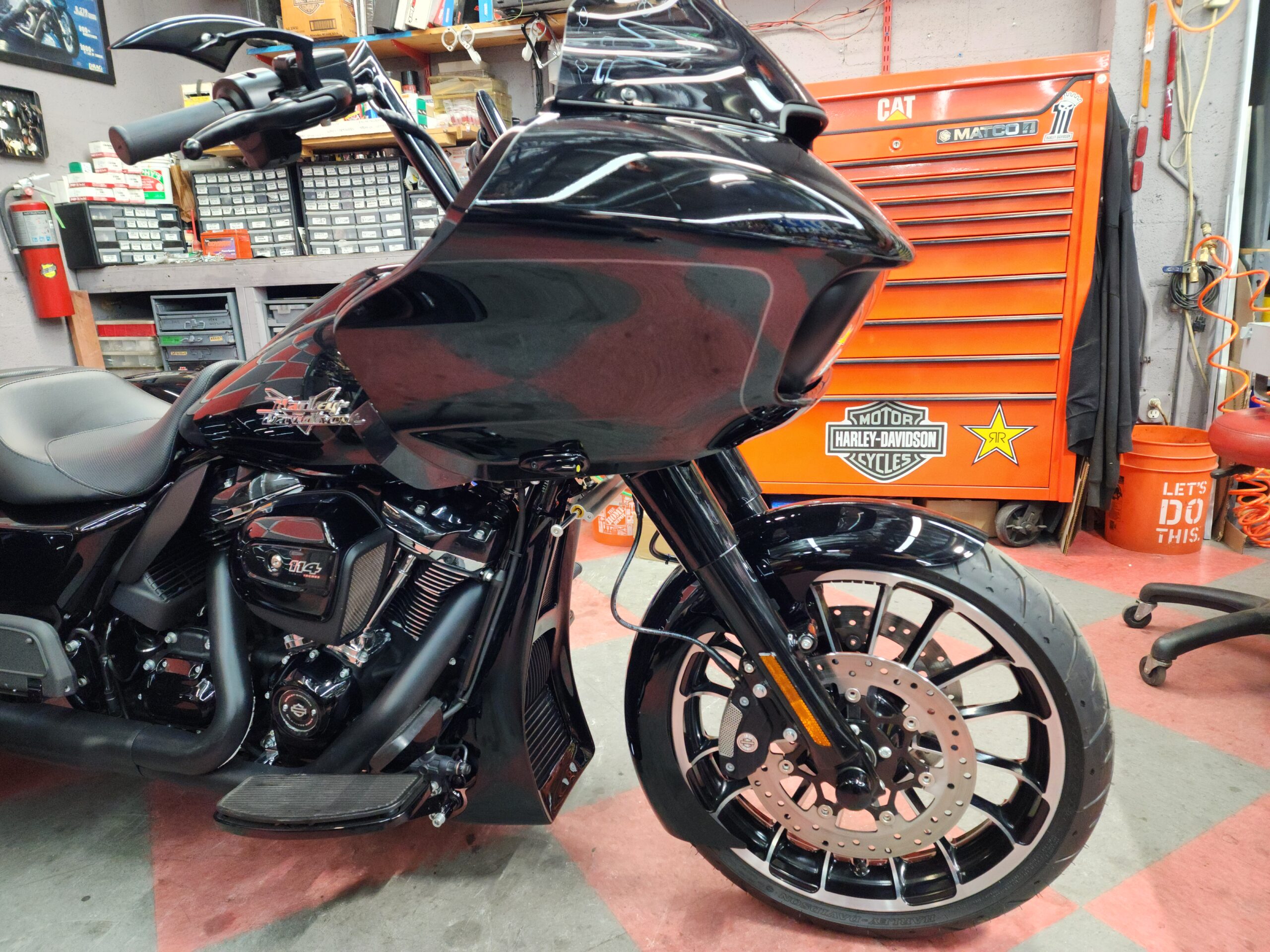 PRE-WIRED MEATHOOK APES FOR 2015-2023 ROAD GLIDE (Gloss Black